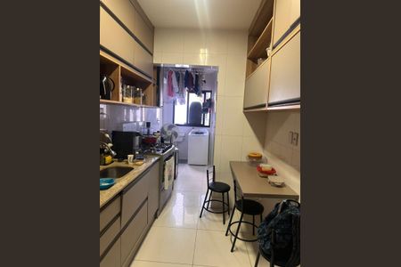 Apartamento para alugar com 116m², 3 quartos e 3 vagas Apartamento para alugar com 116m², 3 quartos e 3 vagasCozinha