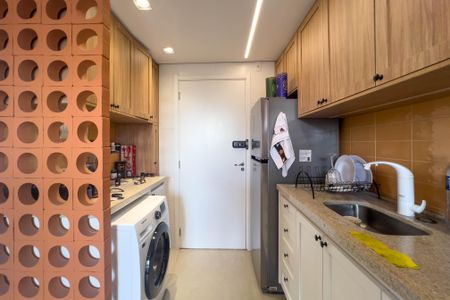 Sala e cozinha de apartamento para alugar com 1 quarto, 29m² em Jardim da Gloria, São Paulo