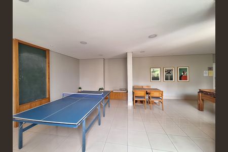 Apartamento à venda com 70m², 2 quartos e 1 vaga Apartamento à venda com 70m², 2 quartos e 1 vagaSala de jogos