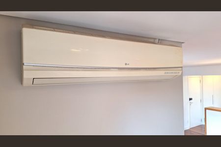 Apartamento à venda com 70m², 2 quartos e 1 vaga Apartamento à venda com 70m², 2 quartos e 1 vagaAr condicionado