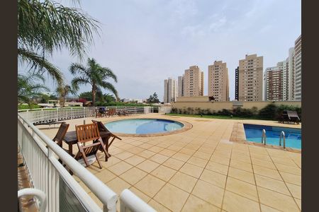 Apartamento à venda com 70m², 2 quartos e 1 vaga Apartamento à venda com 70m², 2 quartos e 1 vagaPiscina