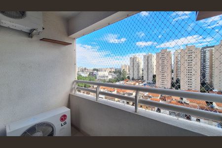 Apartamento à venda com 70m², 2 quartos e 1 vaga Apartamento à venda com 70m², 2 quartos e 1 vagaVaranda