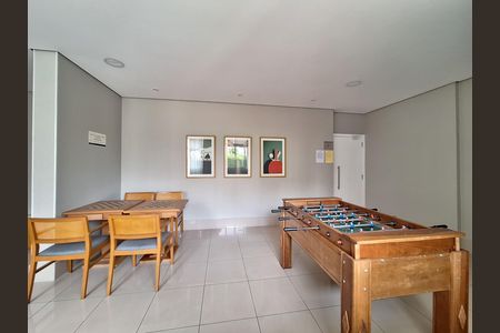 Apartamento à venda com 70m², 2 quartos e 1 vaga Apartamento à venda com 70m², 2 quartos e 1 vagaSala de jogos