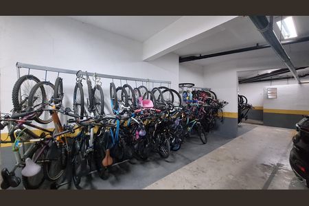 Apartamento à venda com 70m², 2 quartos e 1 vaga Apartamento à venda com 70m², 2 quartos e 1 vagaBicicletario