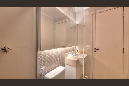 Apartamento à venda com 70m², 2 quartos e 1 vaga Apartamento à venda com 70m², 2 quartos e 1 vagaBanheiro Social