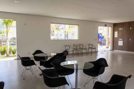 Apartamento para alugar com 42m², 2 quartos e 1 vagaÁrea comum - Salão de festas