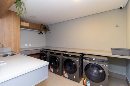 Studio para alugar com 23m², 1 quarto e sem vaga Studio para alugar com 23m², 1 quarto e sem vagaLavanderia