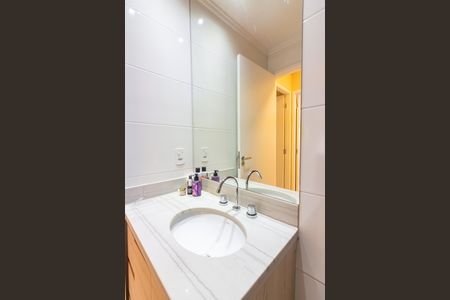 Apartamento à venda com 59m², 2 quartos e 1 vagaBanheiro 2