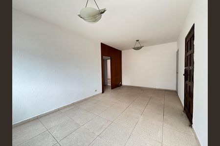 Apartamento para alugar com 100m², 2 quartos e 1 vagaSala