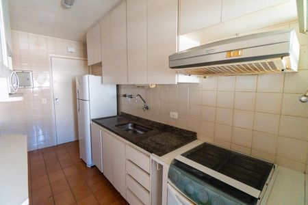 Apartamento para alugar com 72m², 2 quartos e 1 vaga Apartamento para alugar com 72m², 2 quartos e 1 vagaCozinha