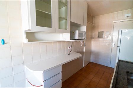 Apartamento para alugar com 72m², 2 quartos e 1 vaga Apartamento para alugar com 72m², 2 quartos e 1 vagaCozinha