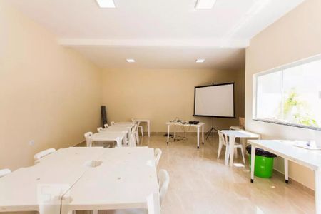 Apartamento à venda com 79m², 3 quartos e 1 vagaÁrea comum - Salão de festas