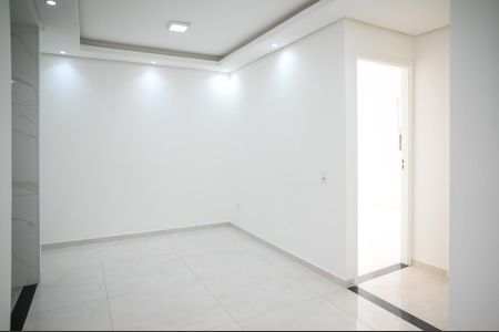 Sala de apartamento para alugar com 2 quartos, 40m² em Parque Bristol, São Paulo