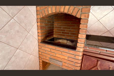 Casa à venda com 223m², 3 quartos e 3 vagasQuintal