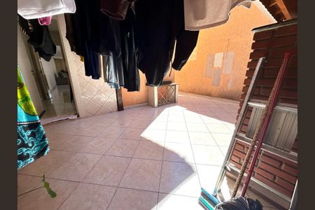 Casa à venda com 223m², 3 quartos e 3 vagasÁrea de Serviço