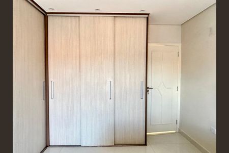 Casa à venda com 223m², 3 quartos e 3 vagasQuarto Suíte