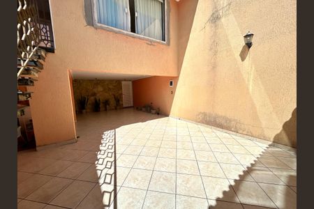 Casa à venda com 223m², 3 quartos e 3 vagasGaragem 