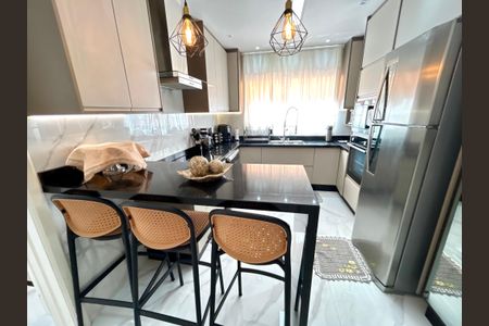 Casa à venda com 223m², 3 quartos e 3 vagasCozinha