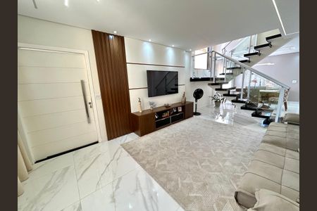 Sala de casa à venda com 3 quartos, 223m² em Jardim Rosa de Franca, Guarulhos