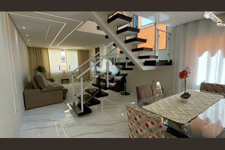 Casa à venda com 223m², 3 quartos e 3 vagasCopa
