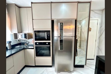 Casa à venda com 223m², 3 quartos e 3 vagasCozinha
