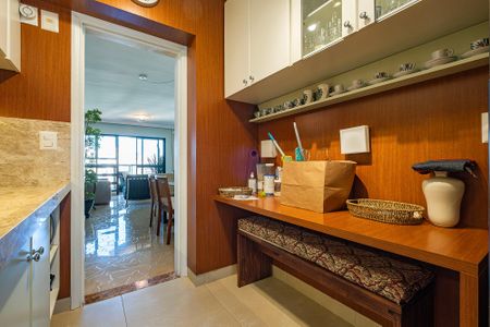 Apartamento à venda com 78m², 3 quartos e 2 vagasCozinha