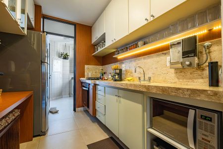 Apartamento à venda com 78m², 3 quartos e 2 vagasCozinha