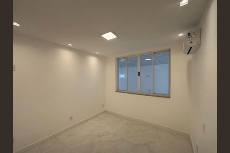 Apartamento à venda com 135m², 4 quartos e 1 vagaQuarto 2