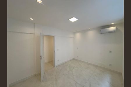 Apartamento à venda com 135m², 4 quartos e 1 vagaQuarto 3
