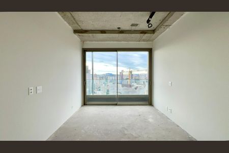 Apartamento à venda com 233m², 3 quartos e 3 vagas Apartamento à venda com 233m², 3 quartos e 3 vagasSuíte 3