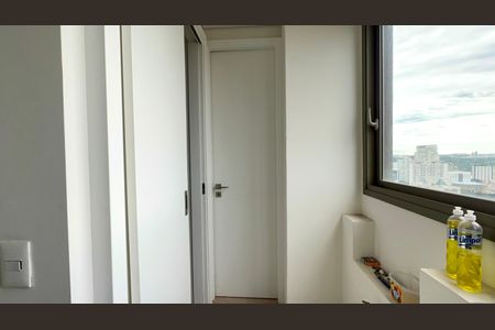 Apartamento à venda com 233m², 3 quartos e 3 vagas Apartamento à venda com 233m², 3 quartos e 3 vagasÁrea de Serviço
