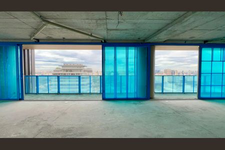 Apartamento à venda com 233m², 3 quartos e 3 vagas Apartamento à venda com 233m², 3 quartos e 3 vagasVaranda