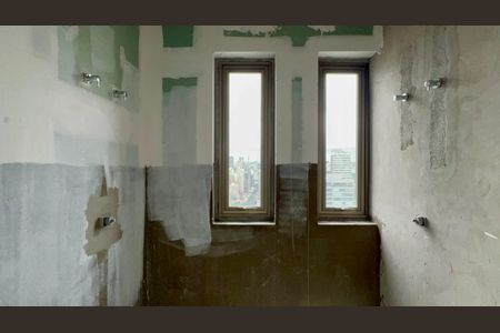 Apartamento à venda com 233m², 3 quartos e 3 vagas Apartamento à venda com 233m², 3 quartos e 3 vagasBanheiro da Suíte 3