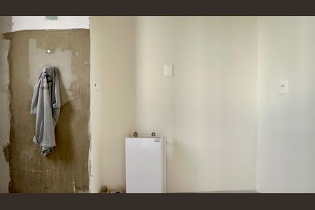 Apartamento à venda com 233m², 3 quartos e 3 vagas Apartamento à venda com 233m², 3 quartos e 3 vagasBanheiro da Suíte 1