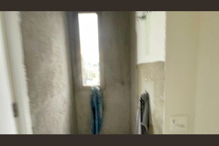 Apartamento à venda com 233m², 3 quartos e 3 vagas Apartamento à venda com 233m², 3 quartos e 3 vagasBanheiro da Suíte 1