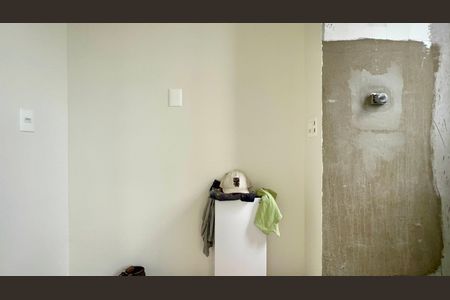 Apartamento à venda com 233m², 3 quartos e 3 vagas Apartamento à venda com 233m², 3 quartos e 3 vagasBanheiro da Suíte 2