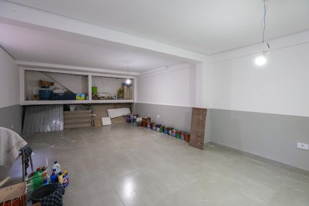 Casa à venda com 196m², 3 quartos e 2 vagas Casa à venda com 196m², 3 quartos e 2 vagasSalão Externo