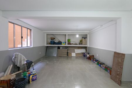 Casa à venda com 196m², 3 quartos e 2 vagas Casa à venda com 196m², 3 quartos e 2 vagasSalão Externo