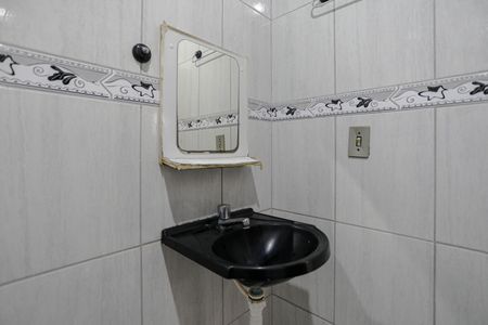 Casa para alugar com 125m², 3 quartos e 1 vaga Casa para alugar com 125m², 3 quartos e 1 vagaBanheiro