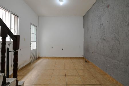 Casa para alugar com 125m², 3 quartos e 1 vaga Casa para alugar com 125m², 3 quartos e 1 vagaSala