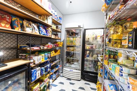 Apartamento à venda com 78m², 1 quarto e 1 vagaMercadinho