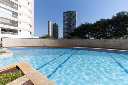 Apartamento à venda com 78m², 1 quarto e 1 vagaPiscina