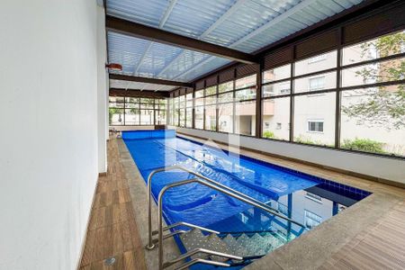 Apartamento à venda com 92m², 2 quartos e 2 vagasPiscina