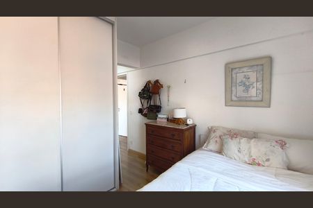 Apartamento à venda com 92m², 2 quartos e 2 vagasSuíte