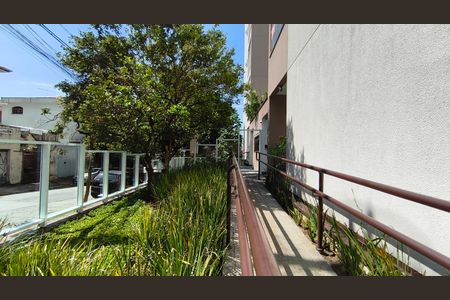 Apartamento à venda com 92m², 2 quartos e 2 vagasEntrada