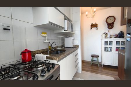 Apartamento à venda com 92m², 2 quartos e 2 vagasCozinha