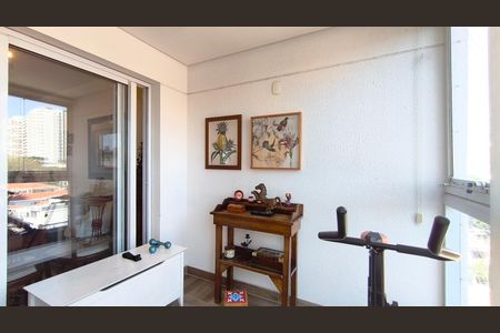 Apartamento à venda com 92m², 2 quartos e 2 vagasVaranda