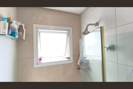 Apartamento à venda com 92m², 2 quartos e 2 vagasBanheiro da Suíte