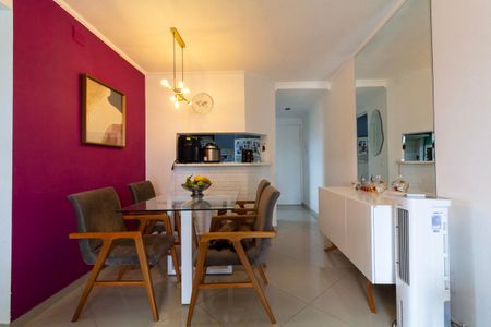 Apartamento à venda com 50m², 2 quartos e 1 vaga Apartamento à venda com 50m², 2 quartos e 1 vagaSala