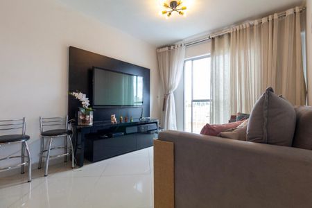 Apartamento à venda com 50m², 2 quartos e 1 vaga Apartamento à venda com 50m², 2 quartos e 1 vagaSala